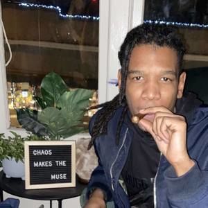 Meet your Posher, Kam